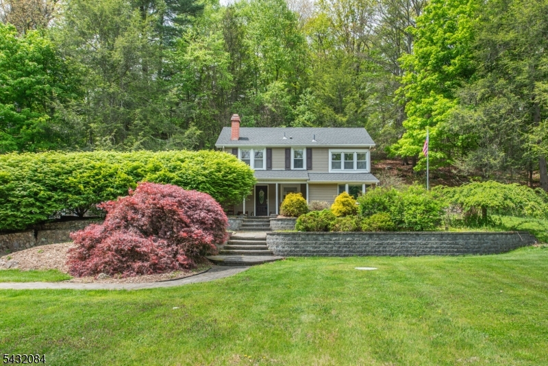 2 Red Mine Road Wanaque NJ 07465