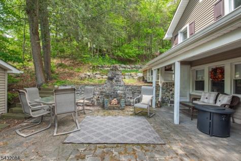 2 Red Mine Road Wanaque NJ 07465