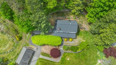 2 Red Mine Road Wanaque NJ 07465
