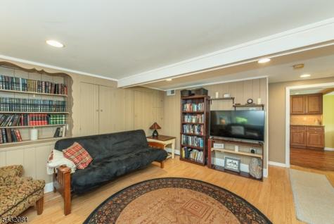 2 Red Mine Road Wanaque NJ 07465