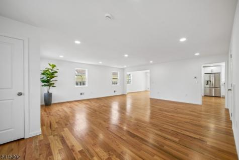 207 Lake Shore Drive Parsippany-troy Hills NJ 07034