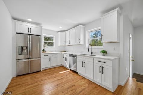 207 Lake Shore Drive Parsippany-troy Hills NJ 07034