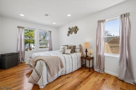 207 Lake Shore Drive Parsippany-troy Hills NJ 07034
