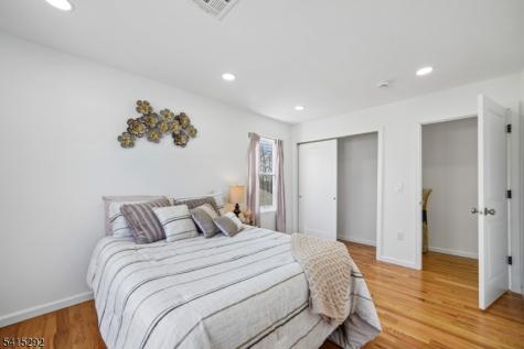 207 Lake Shore Drive Parsippany-troy Hills NJ 07034