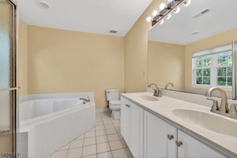 124 York Drive Montgomery NJ 08540