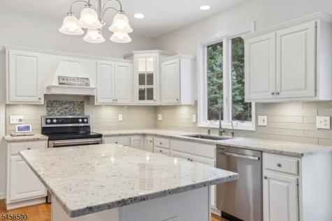 79 Stony Brook Road Montville NJ 07045