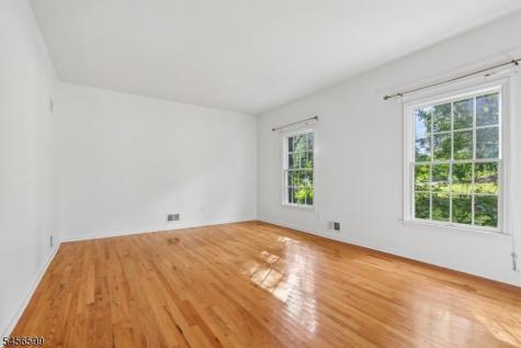79 Stony Brook Road Montville NJ 07045