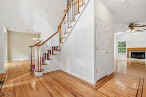 79 Stony Brook Road Montville NJ 07045
