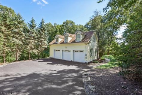 79 Stony Brook Road Montville NJ 07045