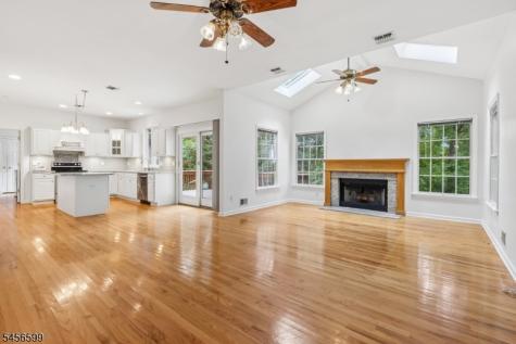 79 Stony Brook Road Montville NJ 07045