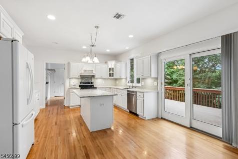 79 Stony Brook Road Montville NJ 07045