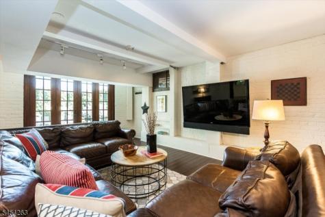 69 Forest Avenue Glen Ridge Boro NJ 07028