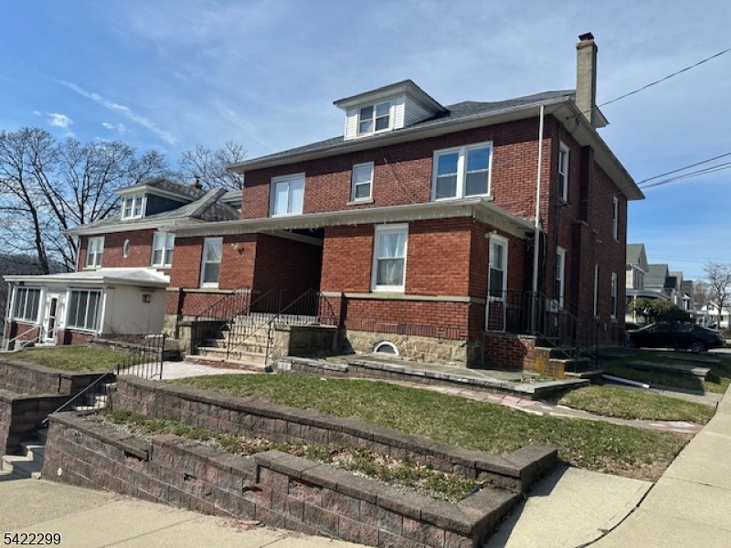 113 Pequannock Street Dover NJ 07801