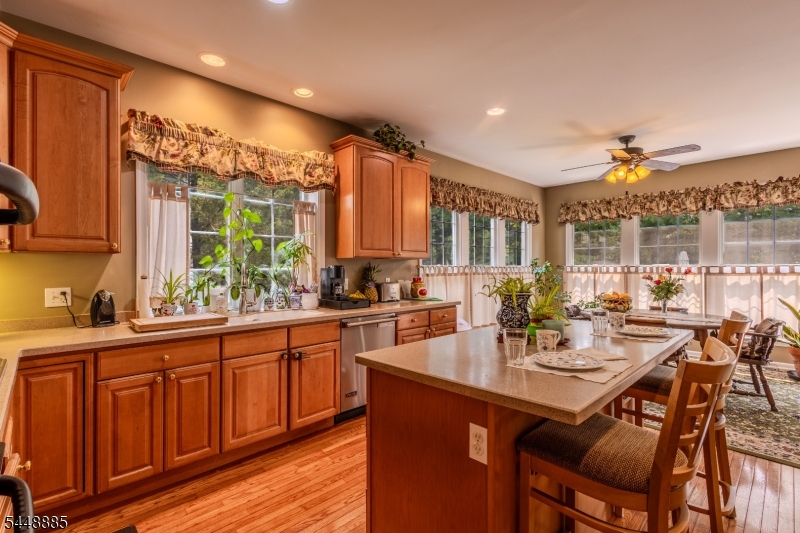 18 Hartlander Street East Brunswick NJ 08816