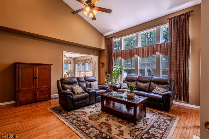 18 Hartlander Street East Brunswick NJ 08816