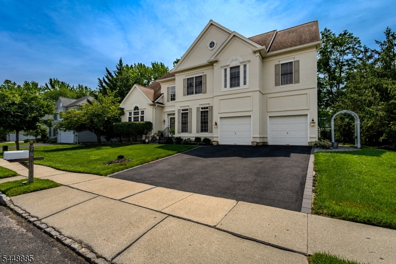 18 Hartlander Street East Brunswick NJ 08816