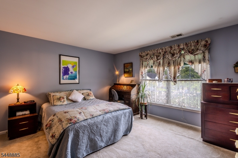 18 Hartlander Street East Brunswick NJ 08816