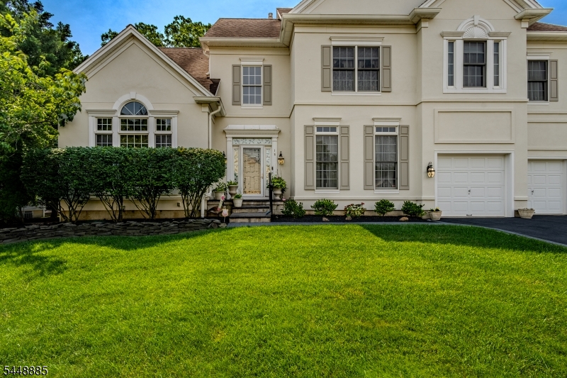18 Hartlander Street East Brunswick NJ 08816