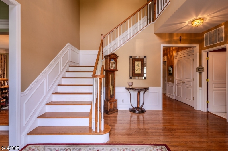 18 Hartlander Street East Brunswick NJ 08816