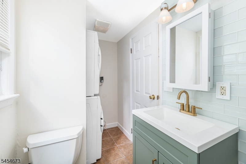 15 Laceytown Road Hardyston NJ 07416