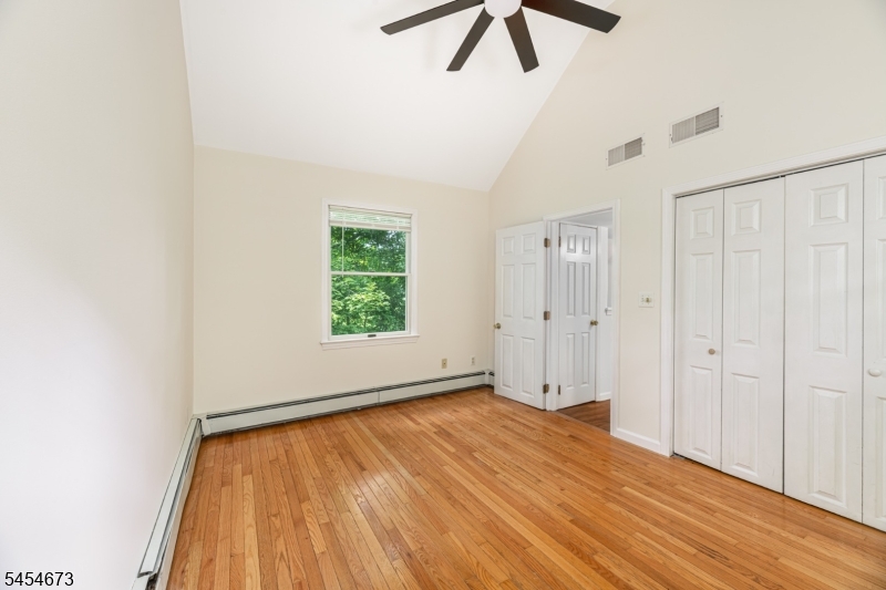 15 Laceytown Road Hardyston NJ 07416