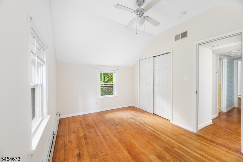 15 Laceytown Road Hardyston NJ 07416