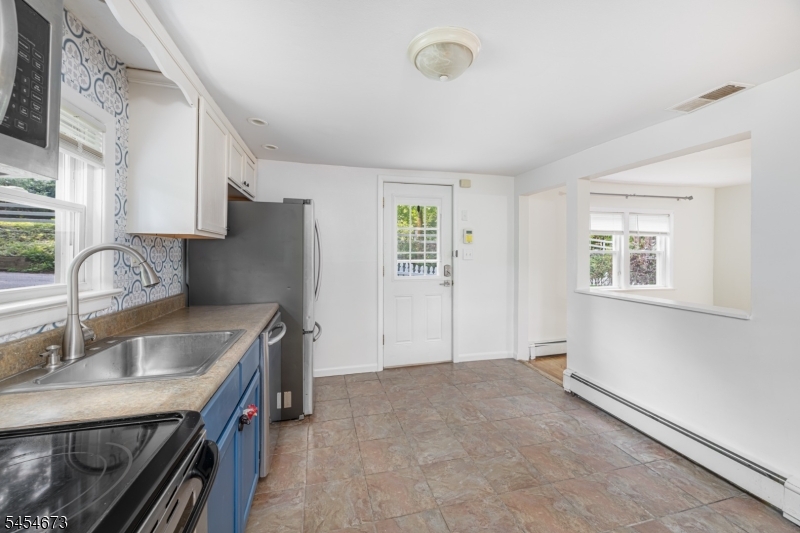 15 Laceytown Road Hardyston NJ 07416
