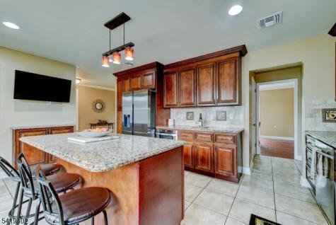 6 Linda Street Parsippany-troy Hills NJ 07054