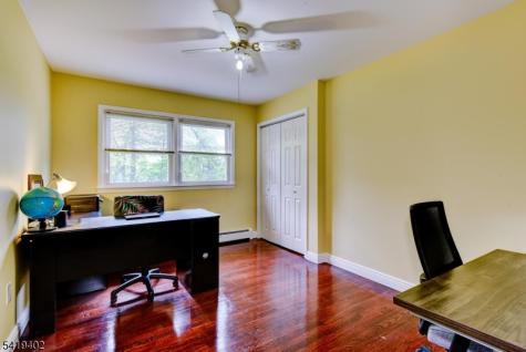 6 Linda Street Parsippany-troy Hills NJ 07054