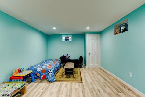 6 Linda Street Parsippany-troy Hills NJ 07054