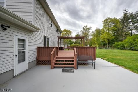 6 Linda Street Parsippany-troy Hills NJ 07054