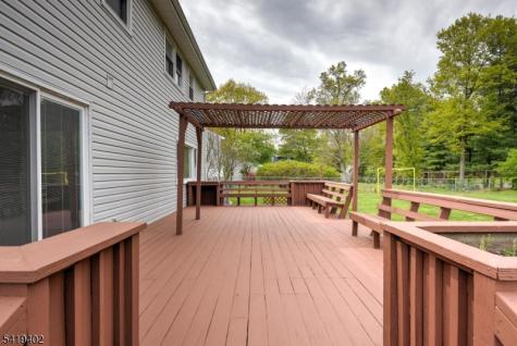 6 Linda Street Parsippany-troy Hills NJ 07054