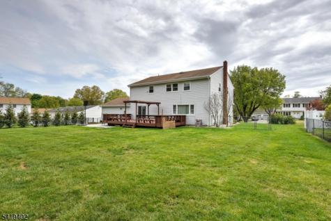 6 Linda Street Parsippany-troy Hills NJ 07054