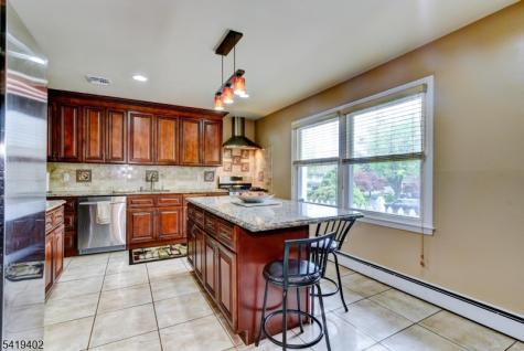 6 Linda Street Parsippany-troy Hills NJ 07054