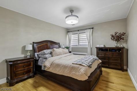 412 Fenlon Boulevard Clifton NJ 07014
