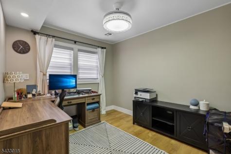 412 Fenlon Boulevard Clifton NJ 07014