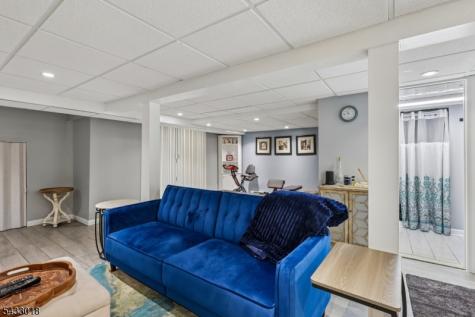 412 Fenlon Boulevard Clifton NJ 07014