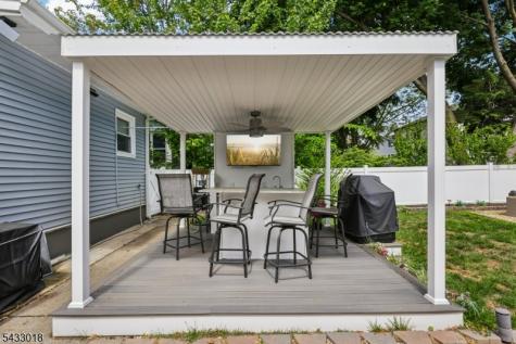 412 Fenlon Boulevard Clifton NJ 07014
