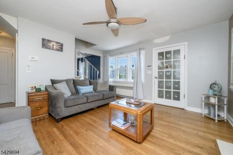 49 Colonial Drive Clark NJ 07066