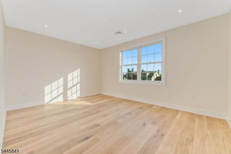 1004 Valerie Place Greenwich NJ 08886