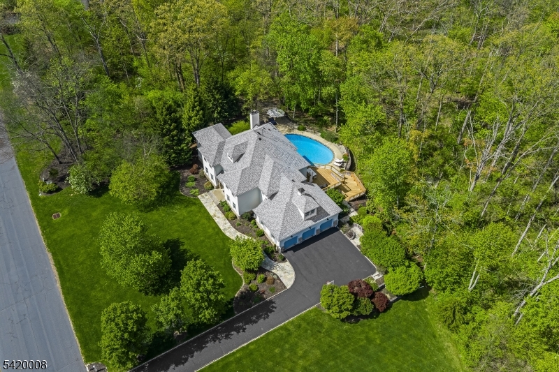 82 Woodman Lane Bernards NJ 07920