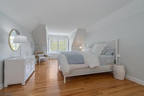82 Woodman Lane Bernards NJ 07920