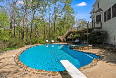 82 Woodman Lane Bernards NJ 07920