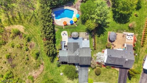 942 Liberty Street Belvidere NJ 07823