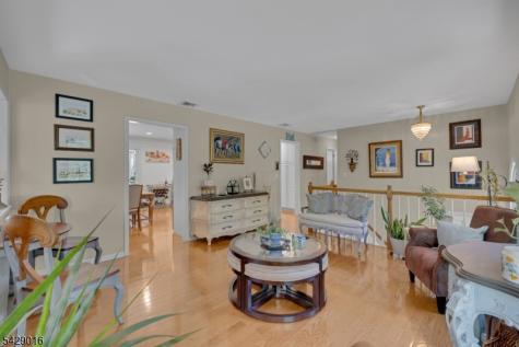 942 Liberty Street Belvidere NJ 07823