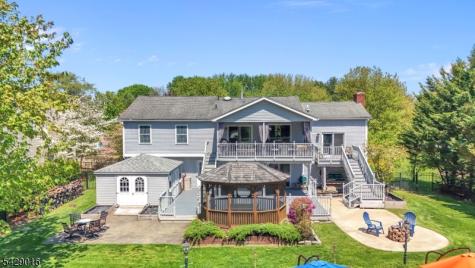 942 Liberty Street Belvidere NJ 07823