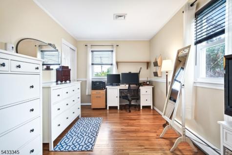 16 10TH Avenue Monroe NJ 08831