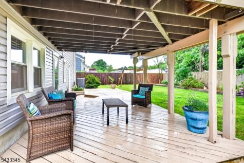 16 10TH Avenue Monroe NJ 08831
