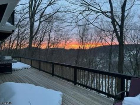 24 Toboggan Trail Vernon NJ 07461