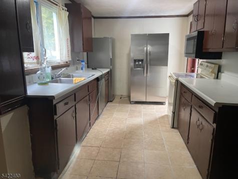 60 Vail Road Blairstown NJ 07832